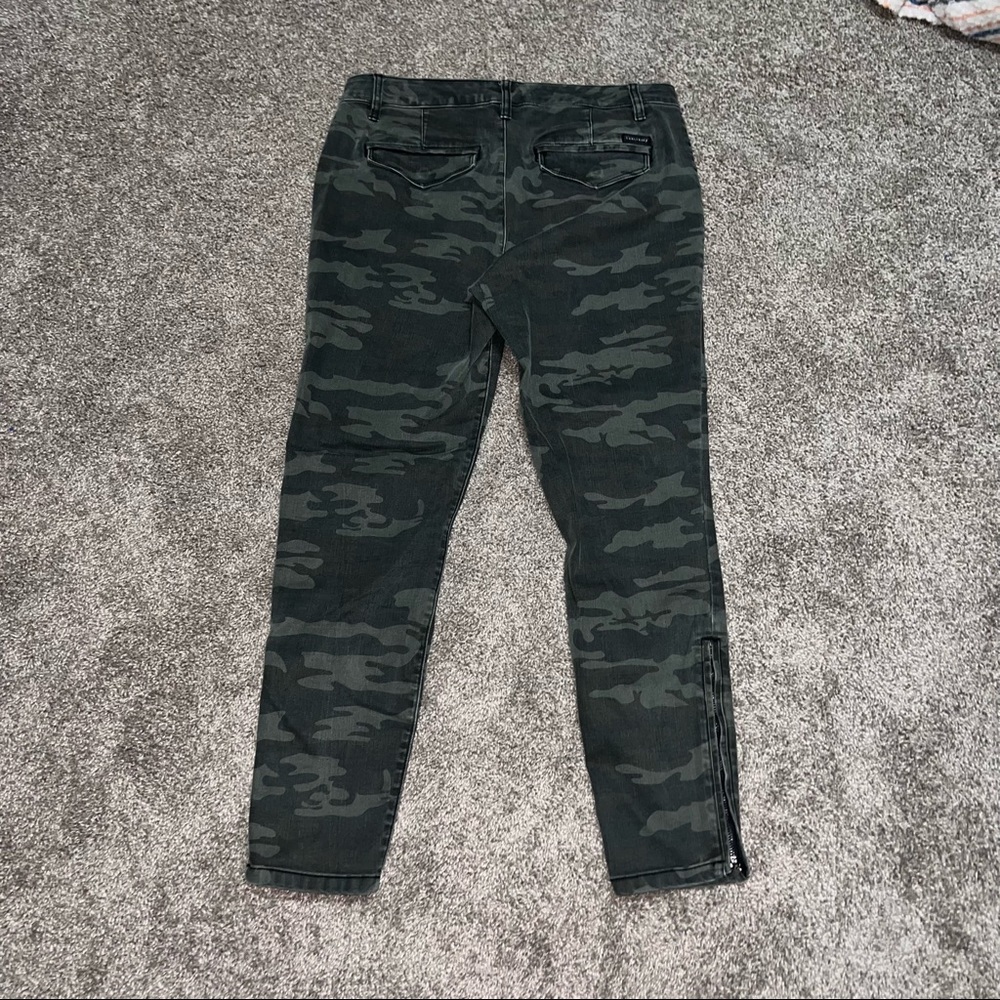 Sanctuary Standard Surplus Slim Camouflage Pants - Picture 4 of 11